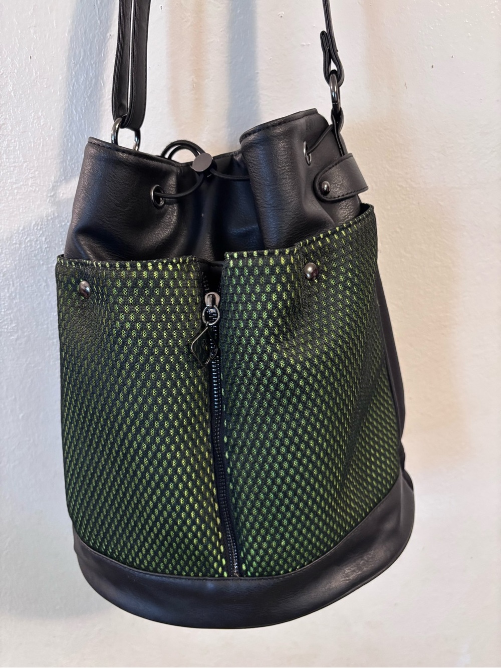 The Scout Bucket Bag by Fabletics